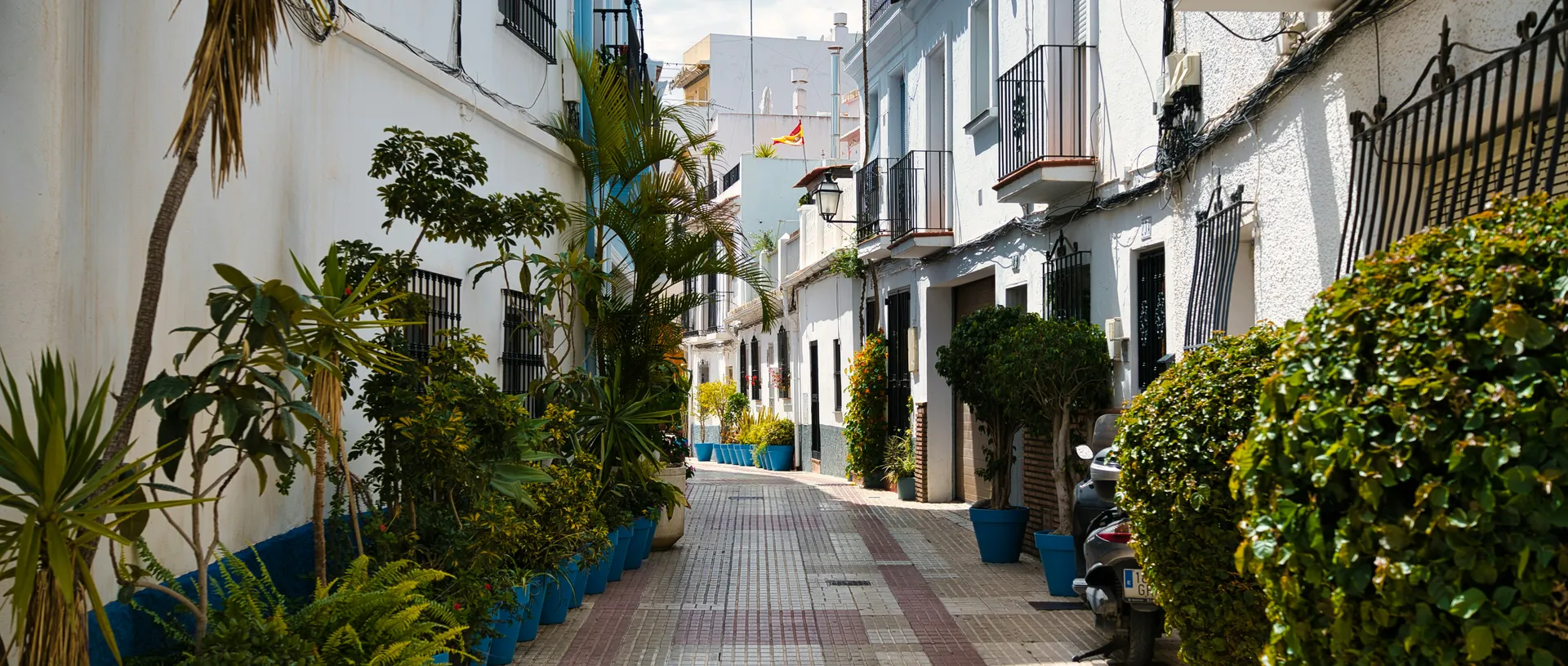 Marbella, Spain: Luxury Cars, Puerto Banús, Old Town & Málaga