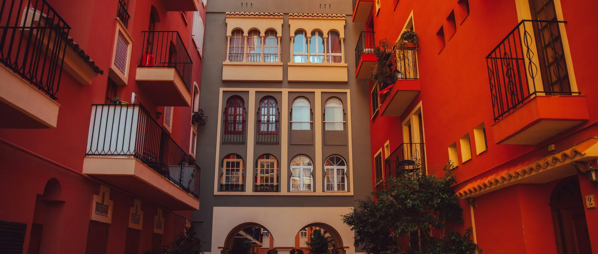 Port Saplaya with Kids: Valencia’s Little Venice
